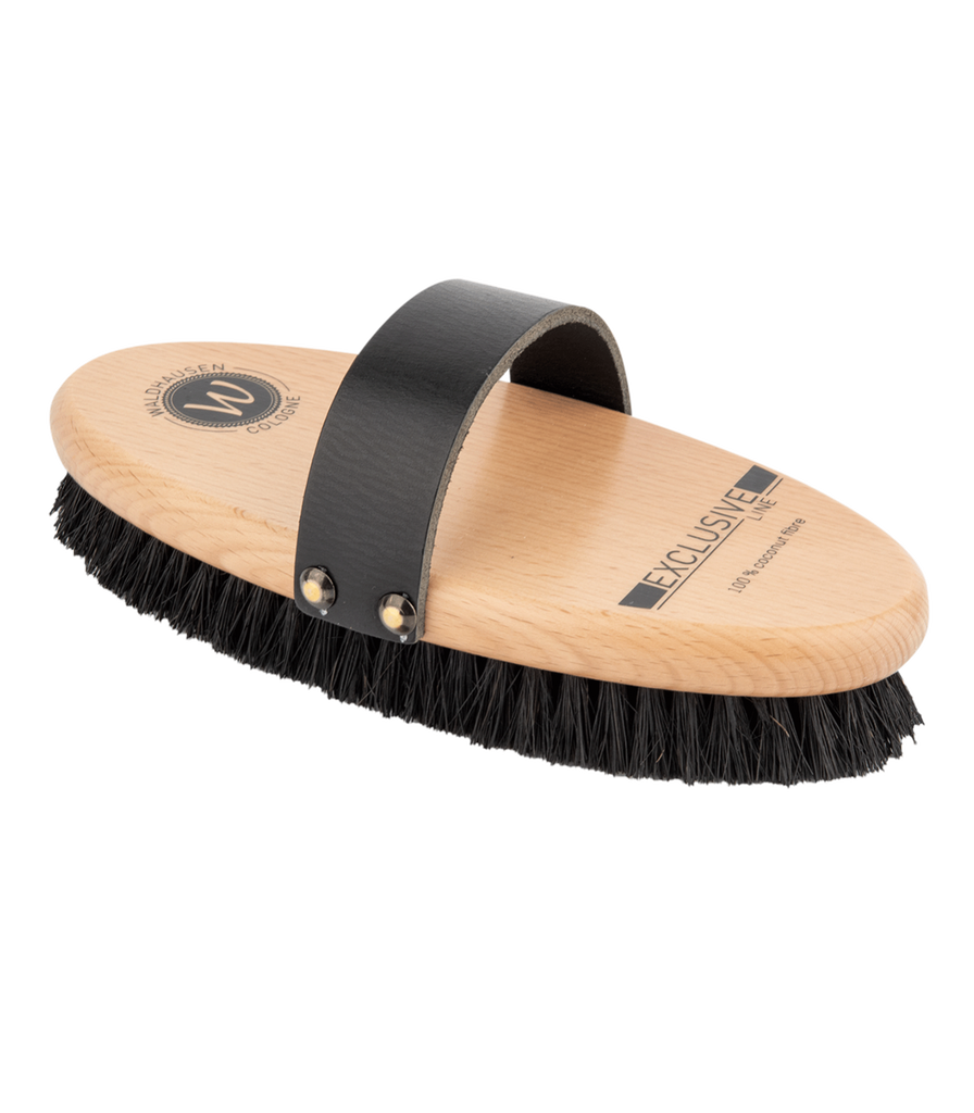 THE EXCLUSIVE LINE"S BRUSH FOR GREY HORSES COCOS by Waldhausen